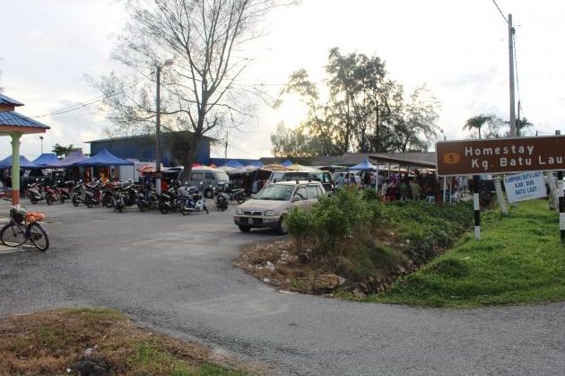 batu laut night marketfriday