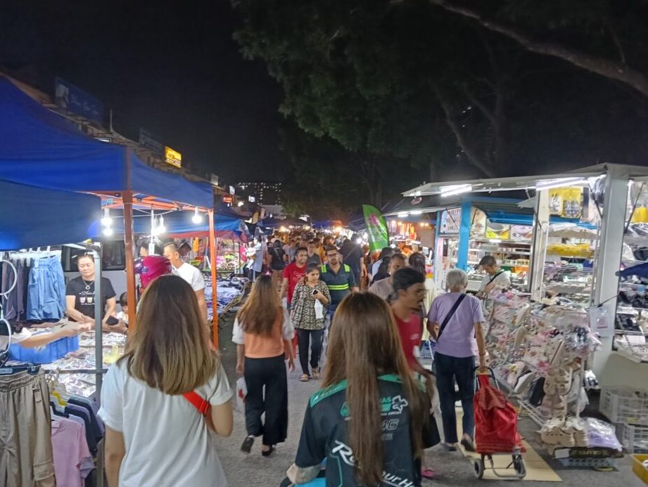 Pasar Malam di Lawas Terbaik: Tempat Bermalam & Beli-belah Menarik 1 pasar malam di lawas terbaik tempat bermalam beli belah menarik 2
