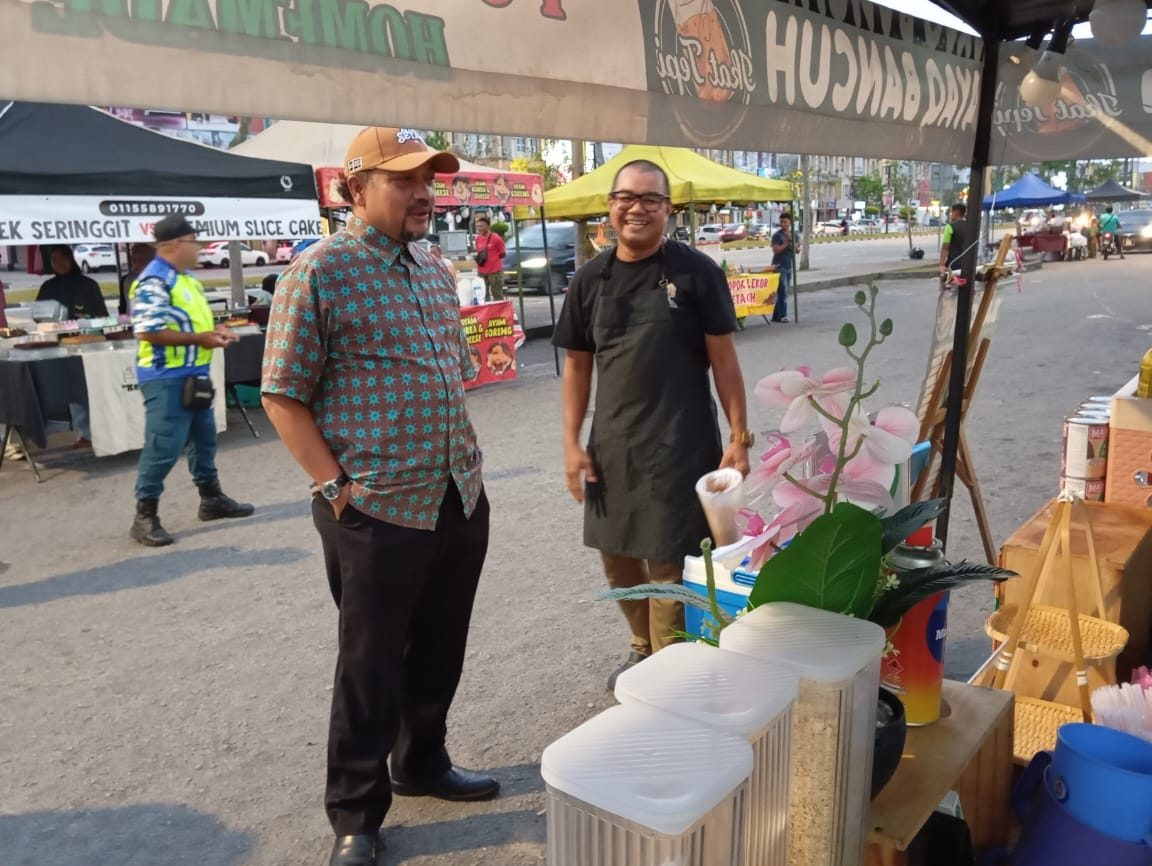pasar malam jalan pegawai 4