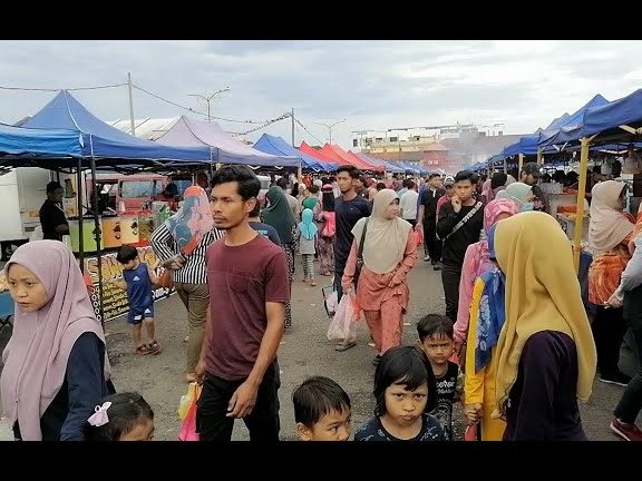 pasar malam terbaik di daerah pontian untuk pengalaman malam yang menarik 1
