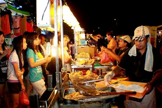Tempat Pasar Malam Terbaik di Bandar Labuan untuk Dinikmati 1 tempat pasar malam terbaik di bandar labuan untuk dinikmati 3